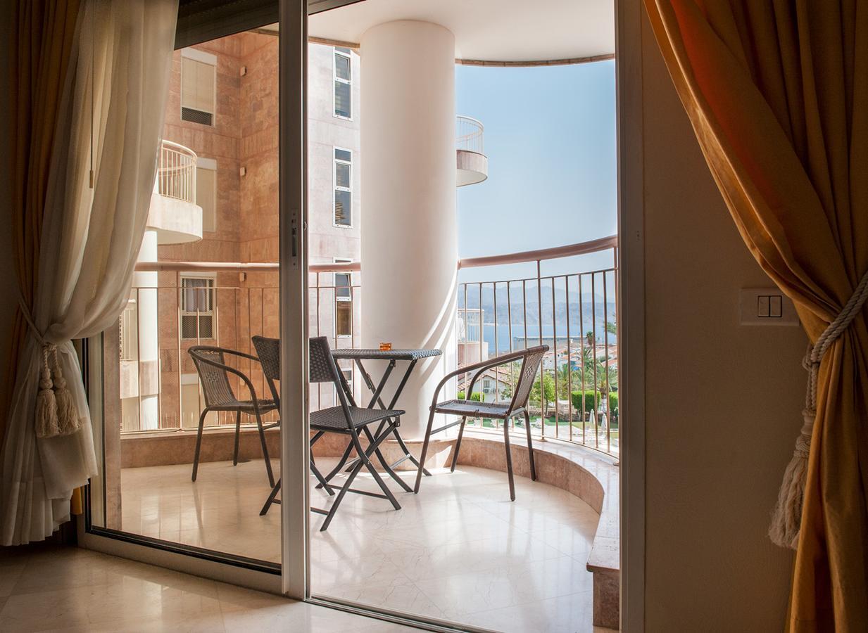 Apartment In Amdar Residence 엘라트 외부 사진