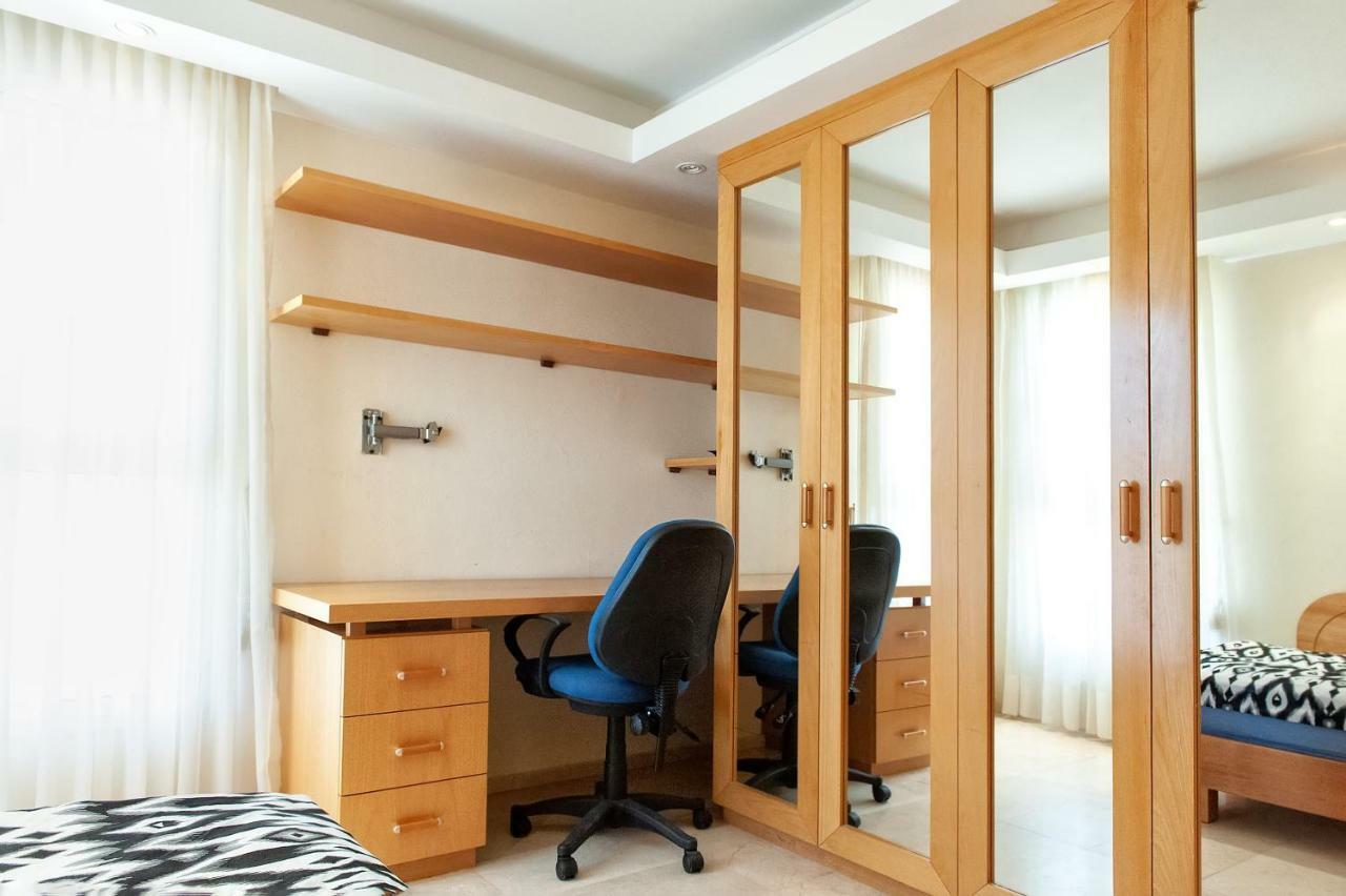 Apartment In Amdar Residence 엘라트 외부 사진